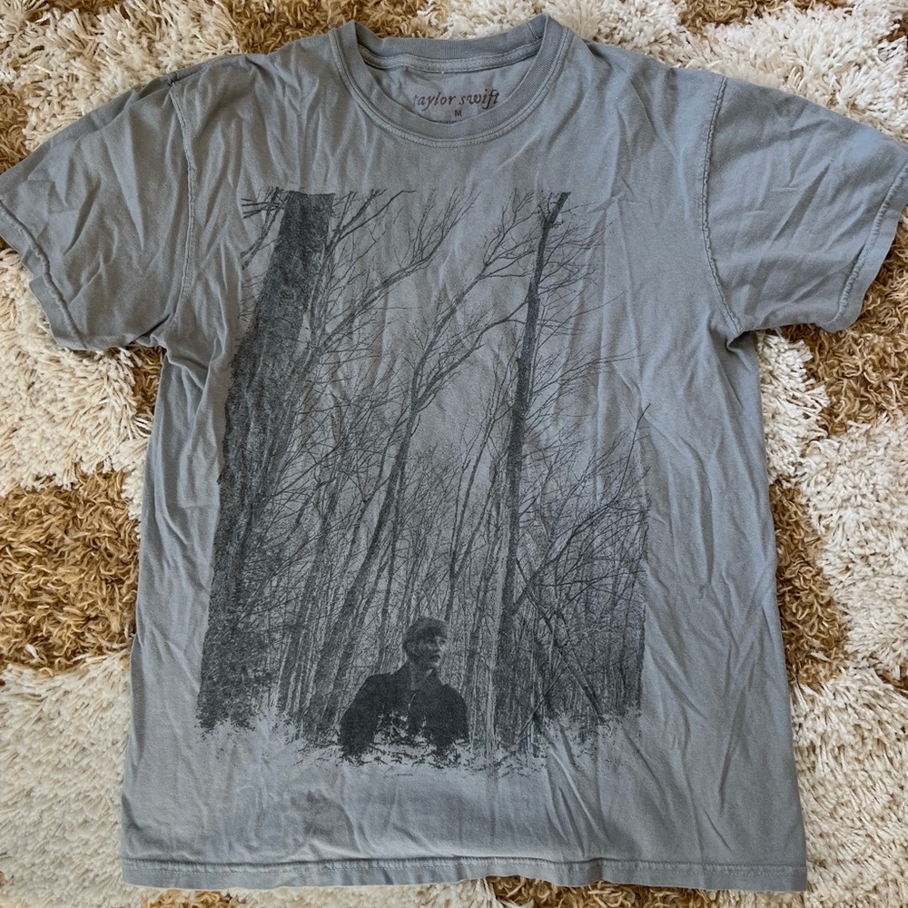 Taylor Swift Charcoal Forest Scene Tee